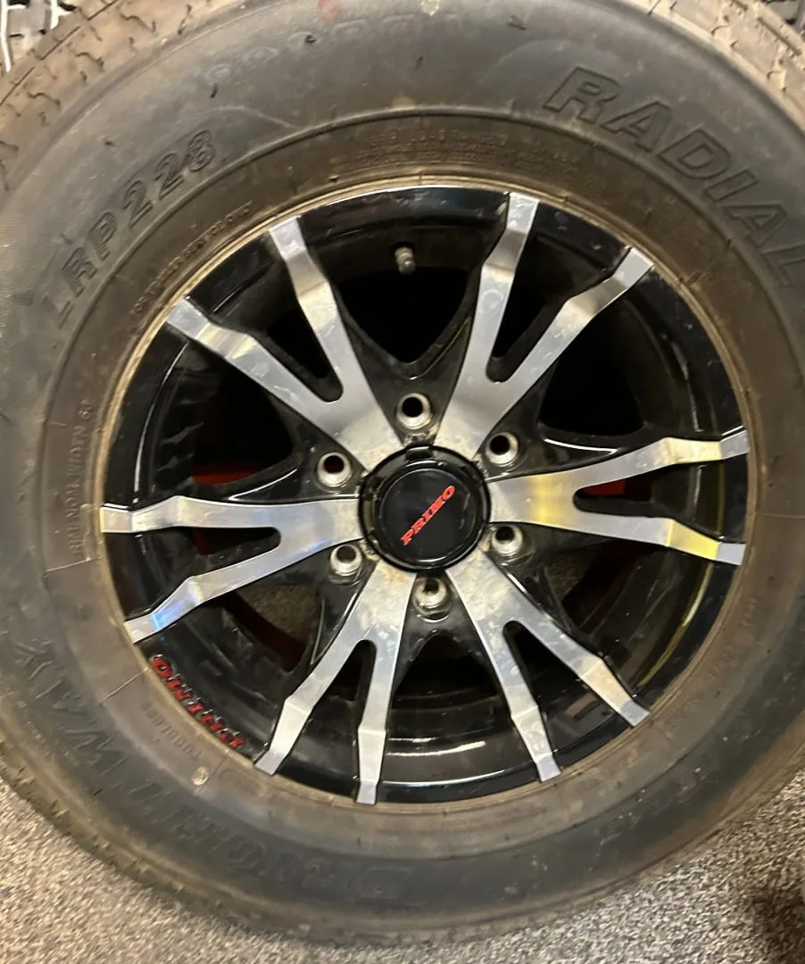 Primo Trailer Take Offs 6 Lug for Sale in Arizona area