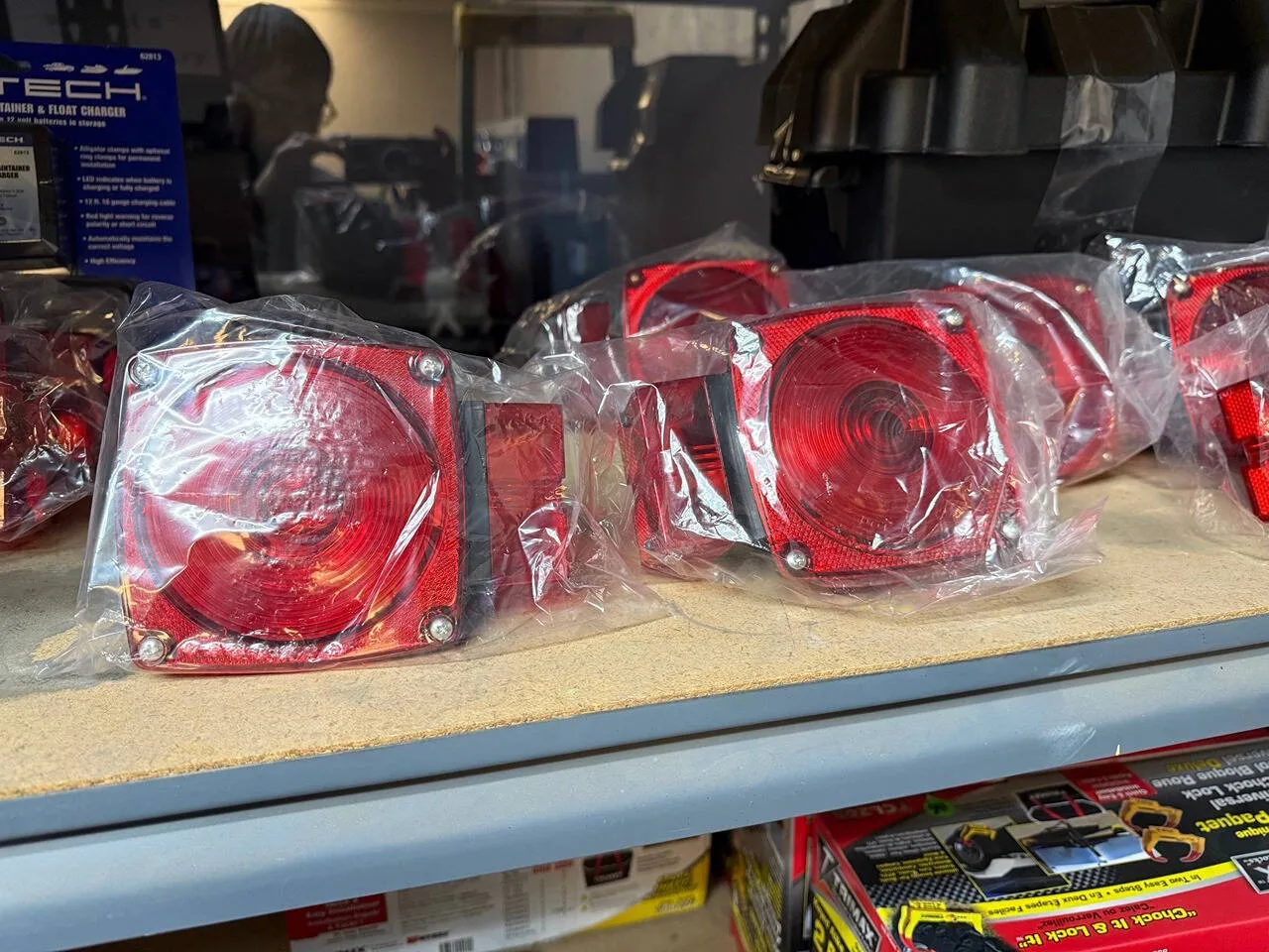 Trailer Tail Lights for Sale in Arizona area